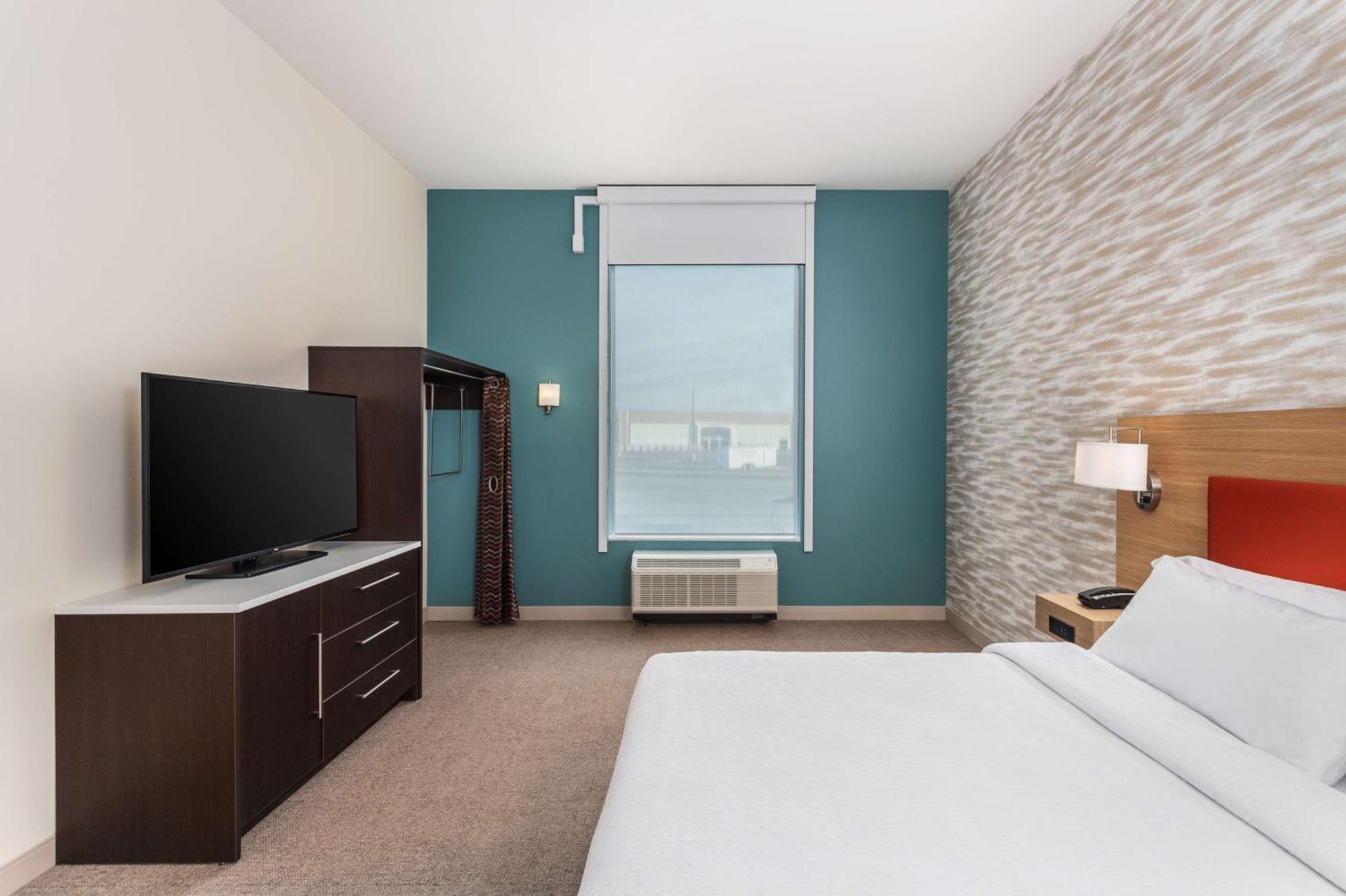 Home2 Suites By Hilton Cedar Rapids Westdale Exteriör bild